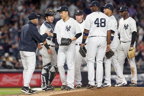 new york yankees roster moves
